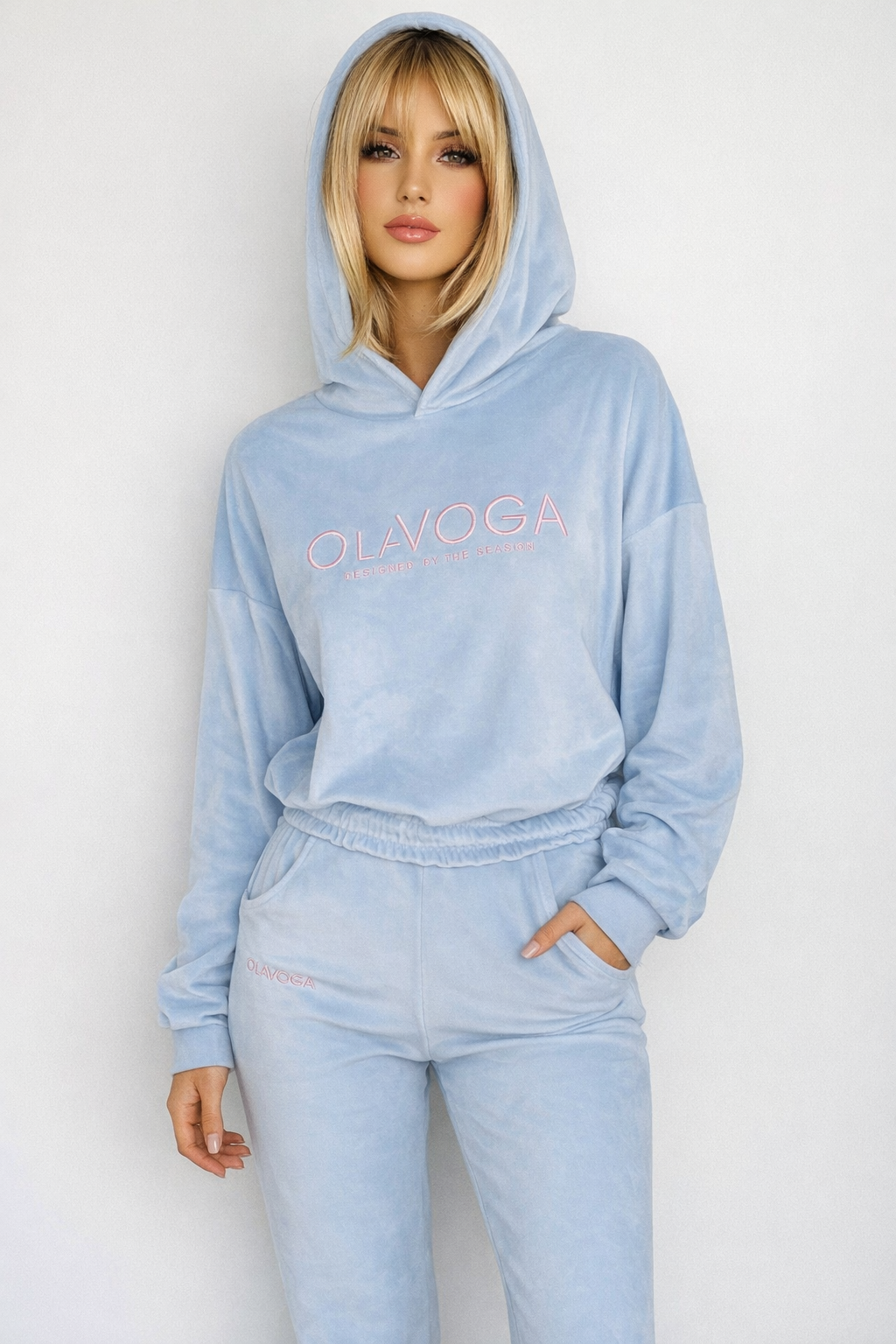 KOMPLET DAMSKI OLAVOGA NEROLI 2026